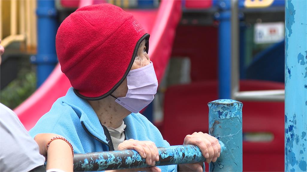 北市5000筆重陽敬老金提早8個月發放！　議員批：徒增基層工作量