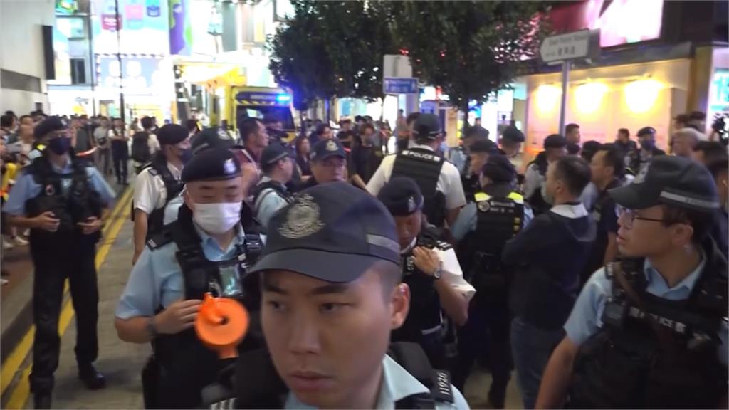 六四事件35週年 德法等9國駐港代表現身維園悼念