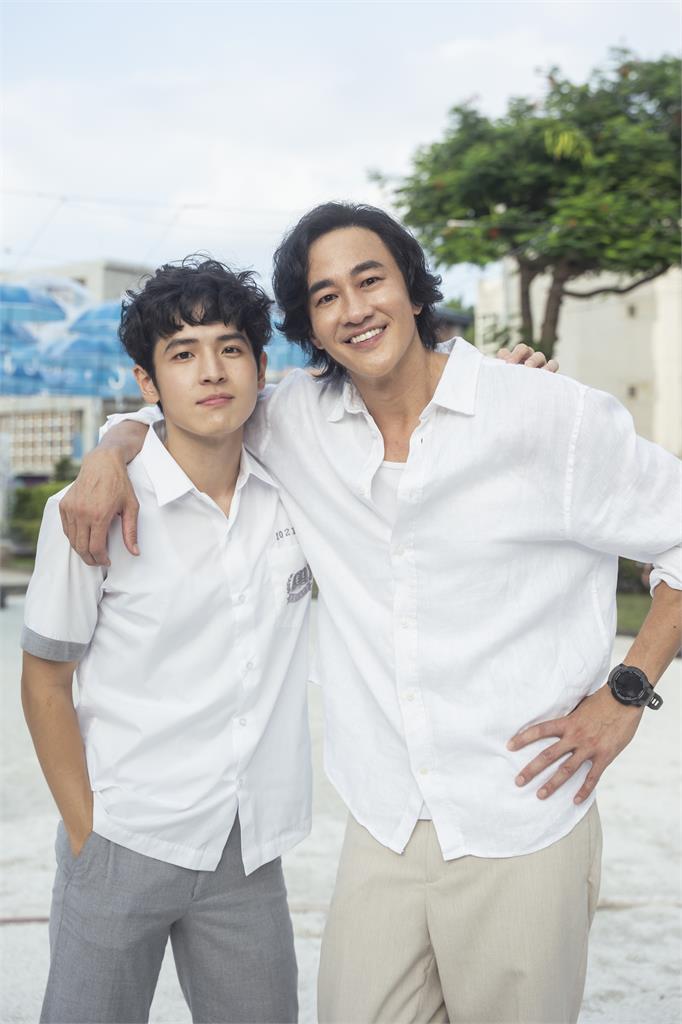 張豐豪偷當「鏟子超人」!何潤東知情後大讚 師徒情誼超暖心