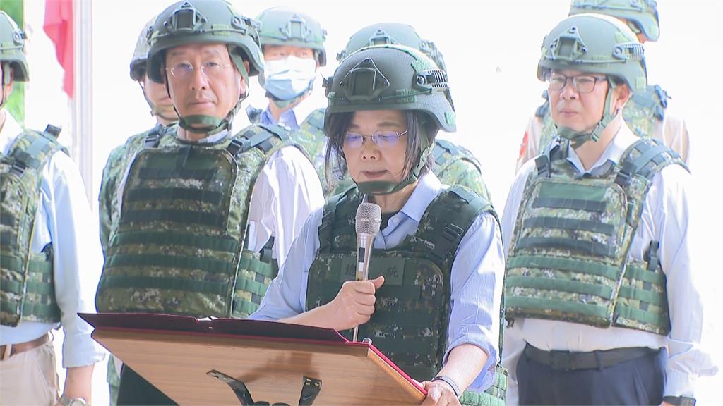 不分性別守護國家　視察教召訓練！總統：盼更多女性士官兵加入