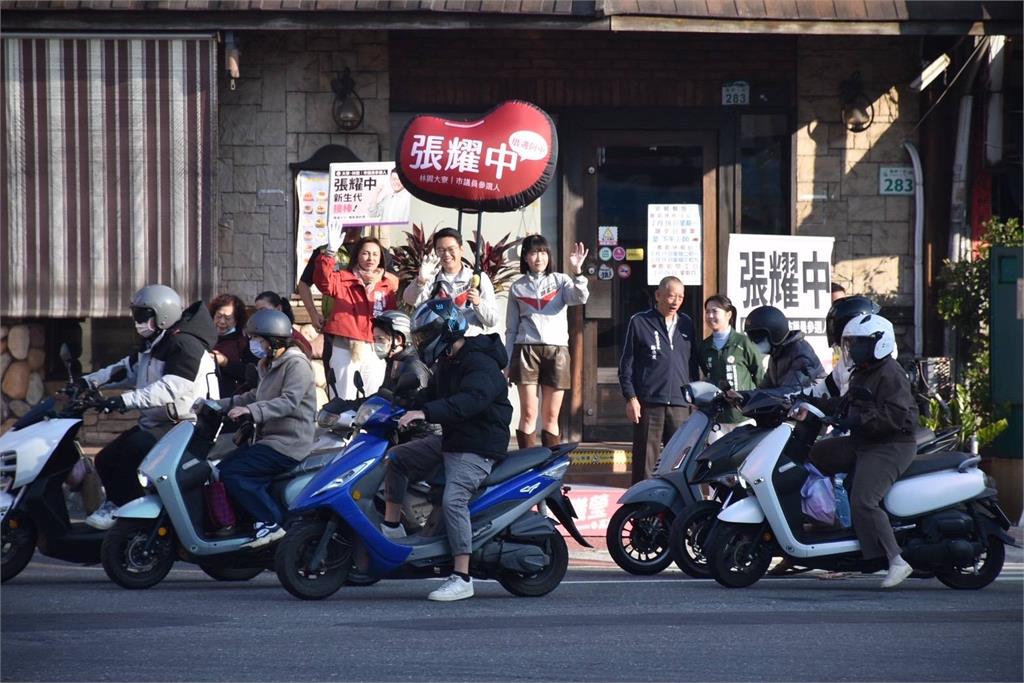 快新聞／陳其邁身邊歷練7年！邱議瑩罕見表態挺「他」進市議會　鄭孟洳也來了