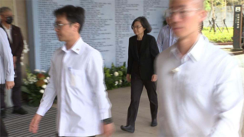 血液腫瘤權威陳耀昌告別式　前總統蔡英文出席追思