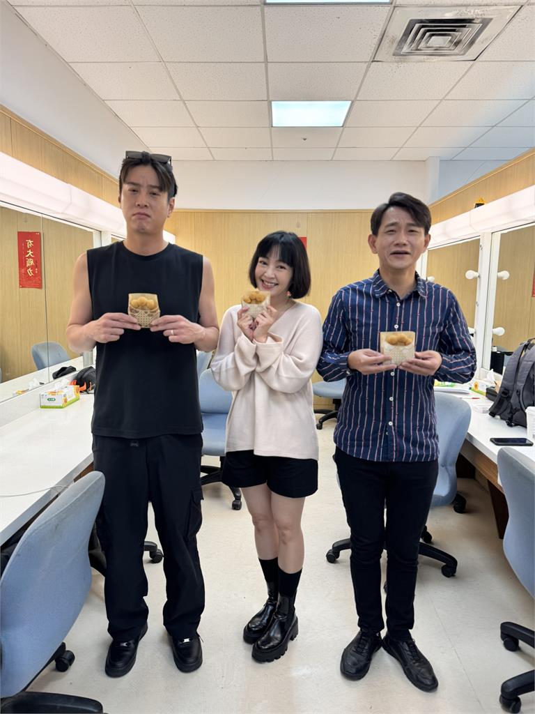 蔡燦得驚喜探班《好運來》帶甜甜圈團圓 真兇即將曝光 劇情高潮在即!