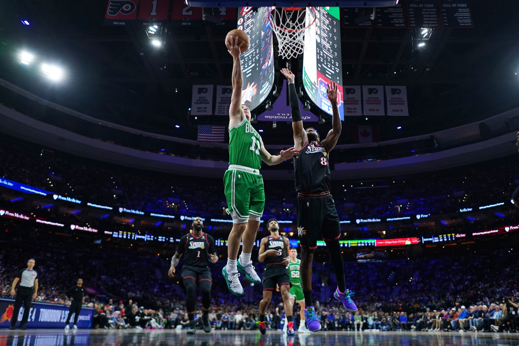NBA(影) ／24顆三分球轟爆對手！綠衫軍賽爾提克創隊史新高差1勝就晉級