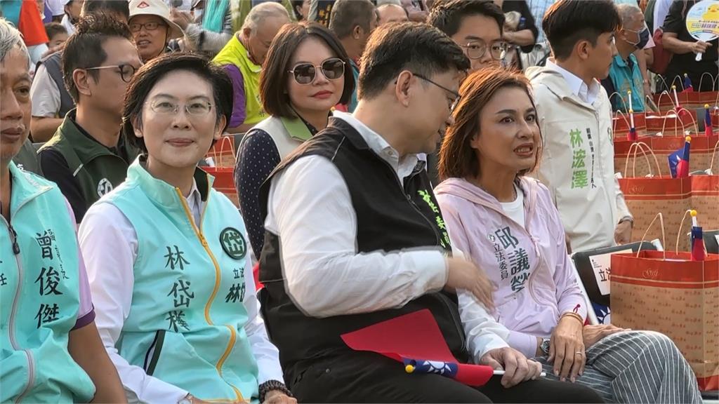 高雄市長選戰!柯志恩喊「讓高雄插滿國旗」 綠委各自出招拚地方人氣