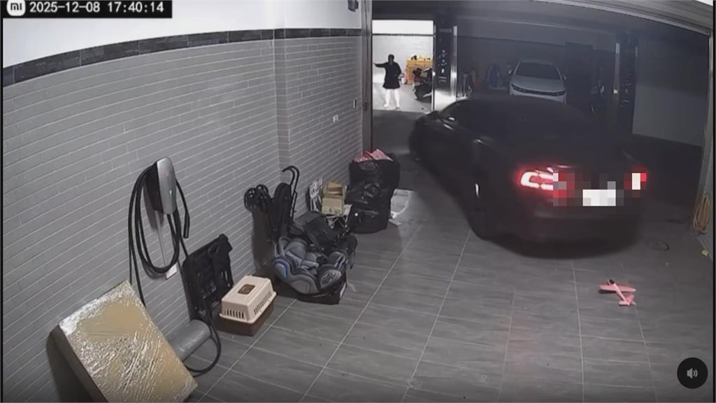 租客遭投訴洗澡太吵、車速過快 租約被「強制解約」