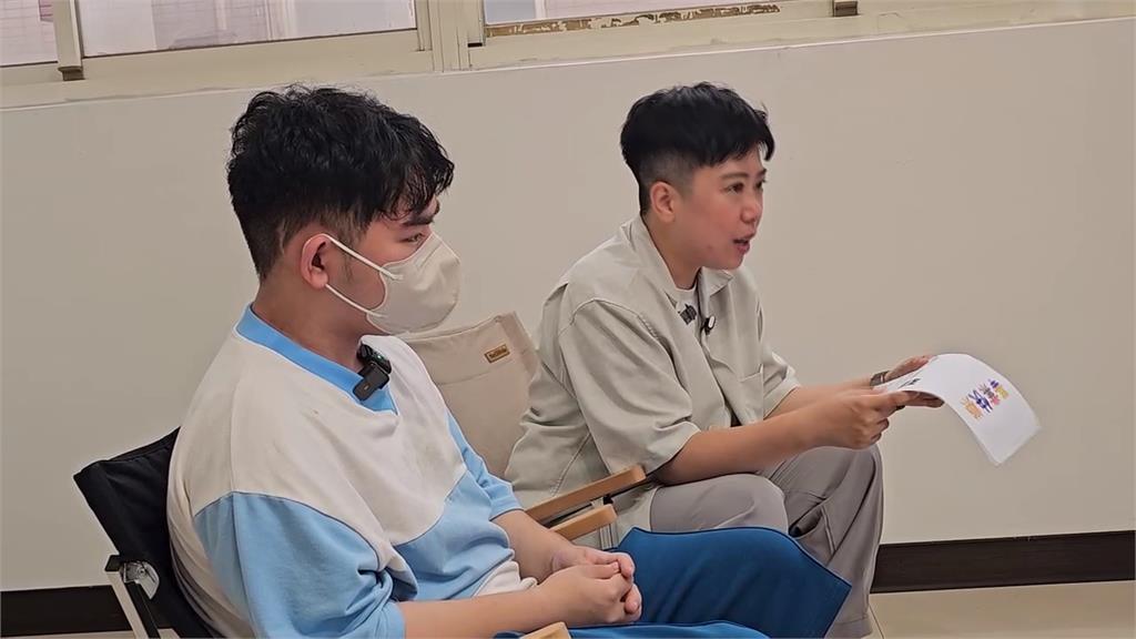 內藏洋蔥!腦瘤生歷經2度開刀 傷痛變創作獲獎 頒獎人驚變姑姑