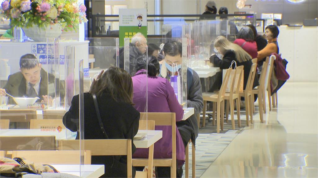 正妹問「一人過年哪些餐廳有開?」 網秒答2選擇:這幾家可搞定