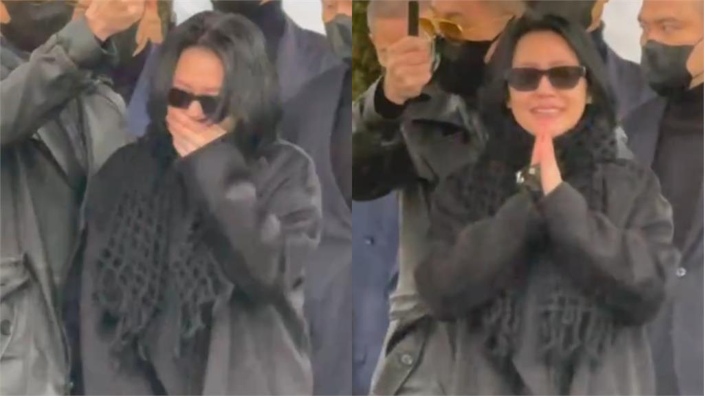 小S「痛失愛姐大S」1週年 雨中致謝「合掌鞠躬」淚喊7字…鼻酸畫面曝光!