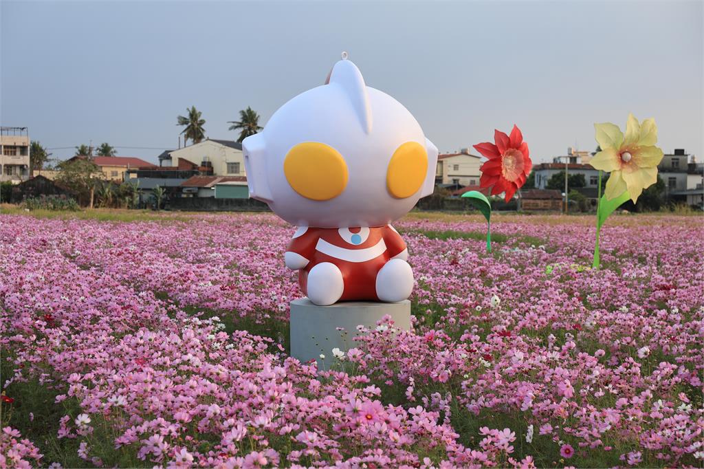 冬日遊樂園開幕第四天　高雄郵局推限量郵票套組遭瘋搶