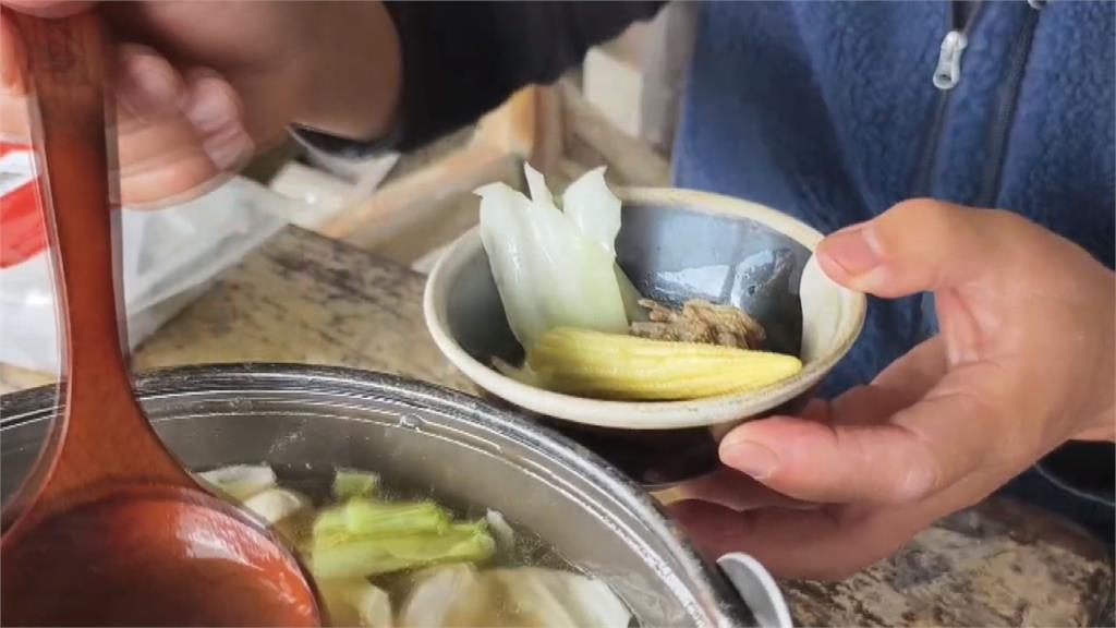 遠離塵囂! 苗栗大湖秘境"雲端吃鍋" 半山腰採莓逆勢夯