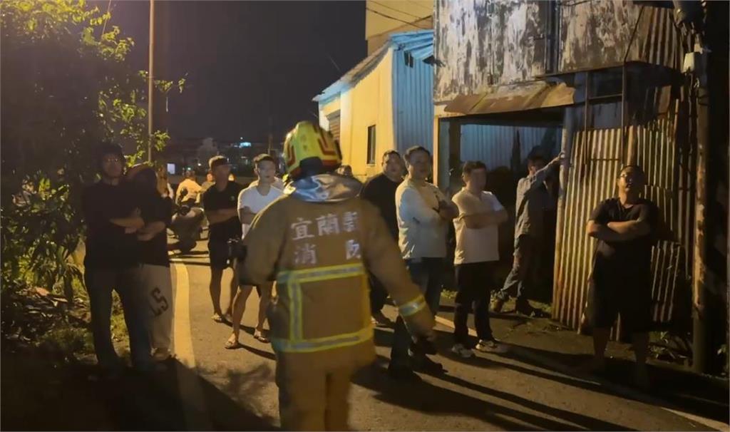 快新聞／工廠變成地獄！宜蘭鋁窗廠驚傳大火燃燒　老闆吃飯回來上百萬飛了