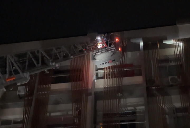 台東"孤獨死"! 社區飄惡臭 警消破窗驚見50歲男屍