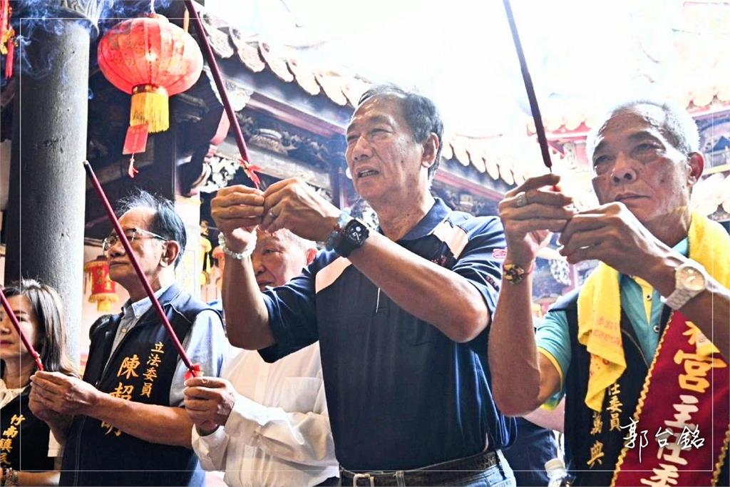郭台銘獨立參選關鍵在侯友宜?他舉例「丐幫」:侯民調4成郭怎選?