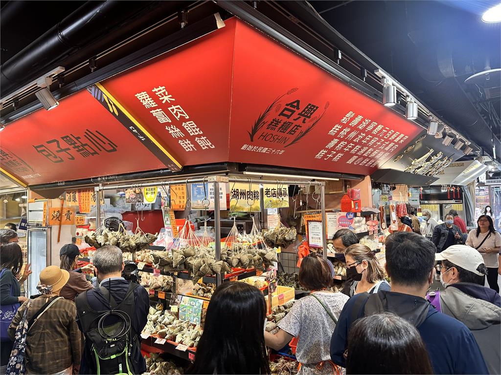 端午節將至!南門市場湧人潮 肉粽店增人力備戰