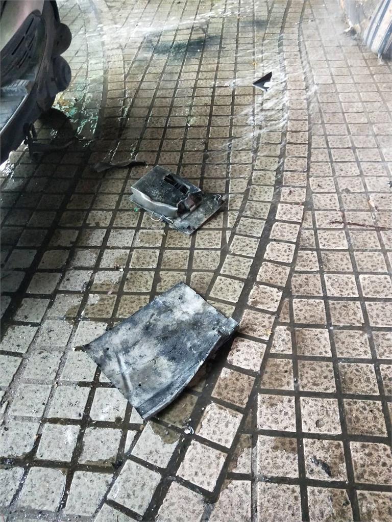 清潔隊回收保險箱突爆炸「子彈散滿地」！2清潔員遭炸傷送醫