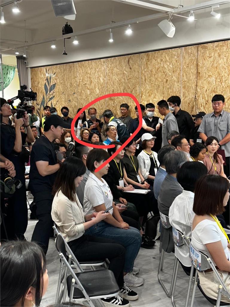 快新聞/板橋重大建設!卓榮泰、侯友宜都還沒致詞 他曝:葉元之先落跑