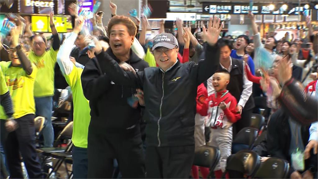 藍營緊咬卓榮泰赴日看球　名嘴：想逼他改口是「外交行程」