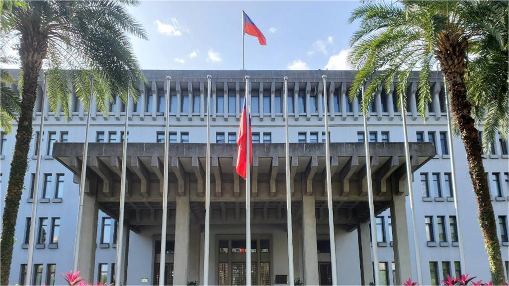 美伊戰火升溫!中國竟趁機點名「台胞證可登記撤離」外交部怒批:政治操弄