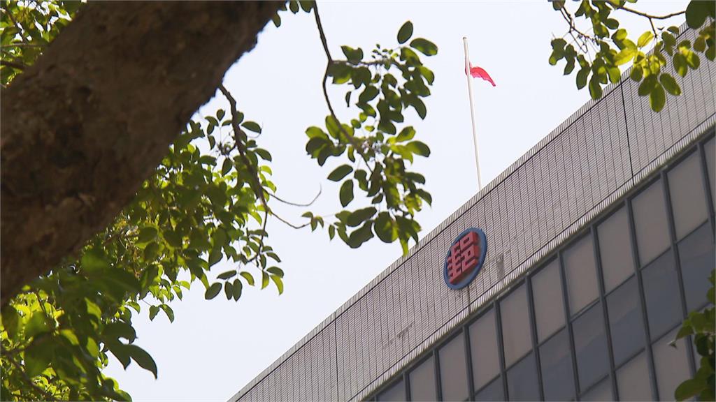 完善員工福利、保障勞動權益 中華郵政與工會簽署新約