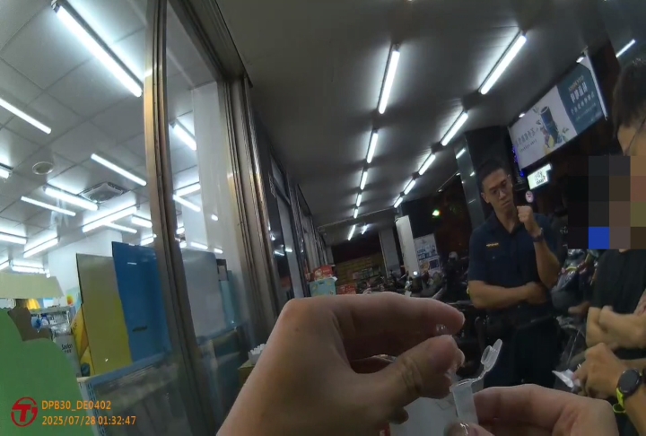 違停遭盤查竟扯出侵占失竊車輛　車內驚見毒與鎮暴槍