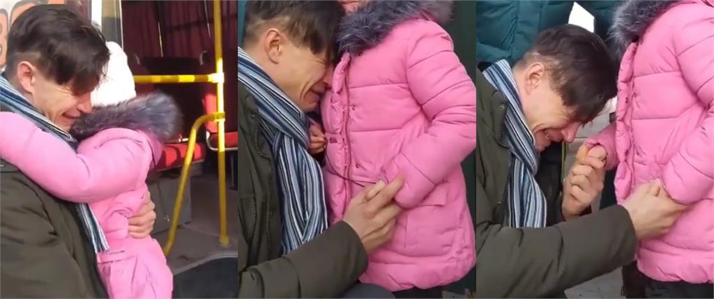 送妻女到安全區…烏克蘭爸不捨「緊抱女兒哭泣」43秒心酸影片曝光!