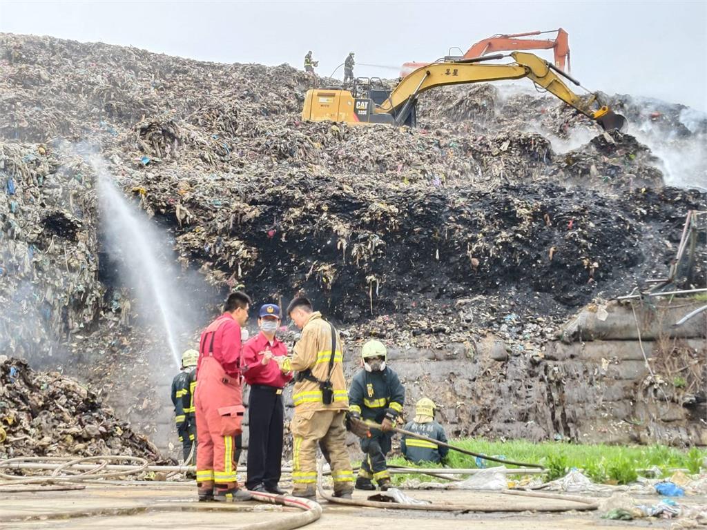 快新聞／新豐掩埋場祝融「處理殘火中」　竹縣環保局：持續監控空氣品質