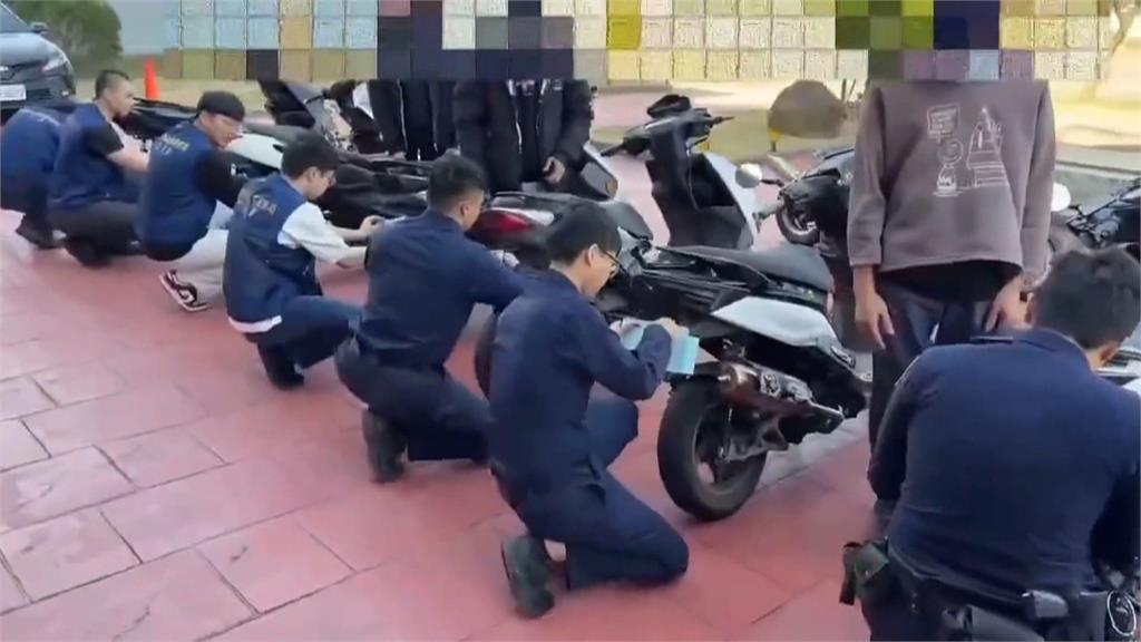 新竹飆仔橫行! 封路飆車.高速燒胎 警掃蕩改裝車行