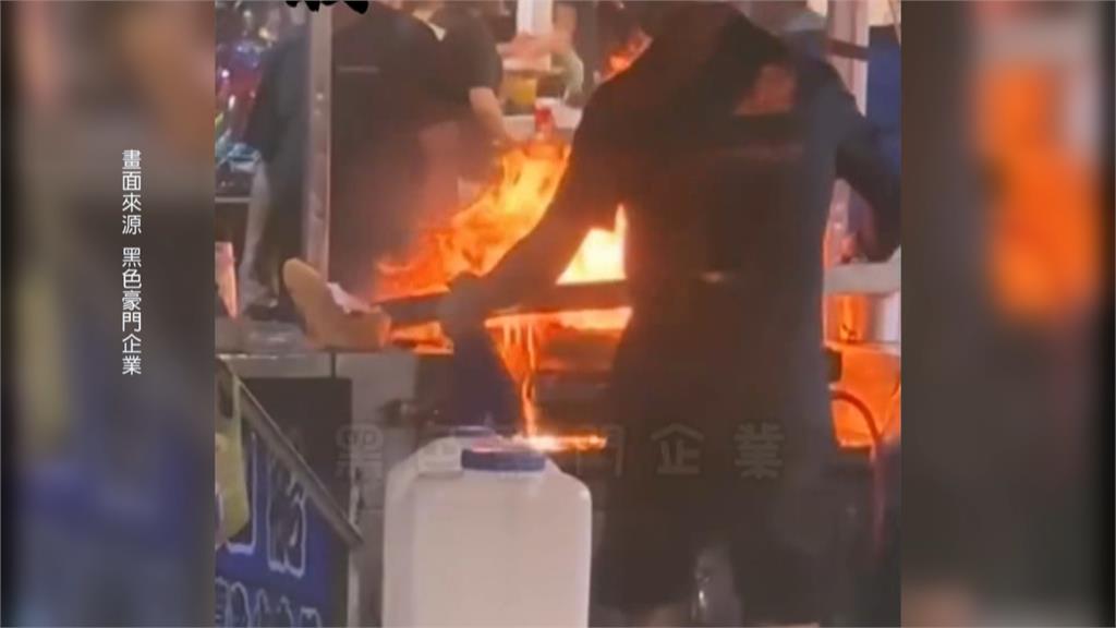 台東四維夜市傳火警！　章魚小丸子攤突竄火、幸對面攤商迅速撲滅