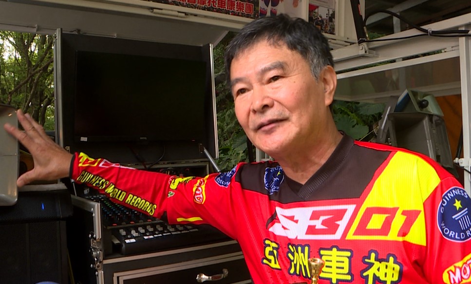亞洲車神陳雙全斜槓人生 退休後改拿「這個」