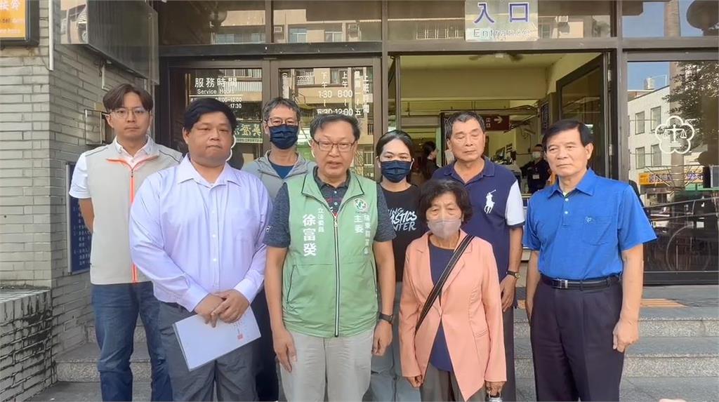 快新聞／體操協會竟擅自幫選手棄賽　徐富癸與家屬赴屏檢按鈴提告背信