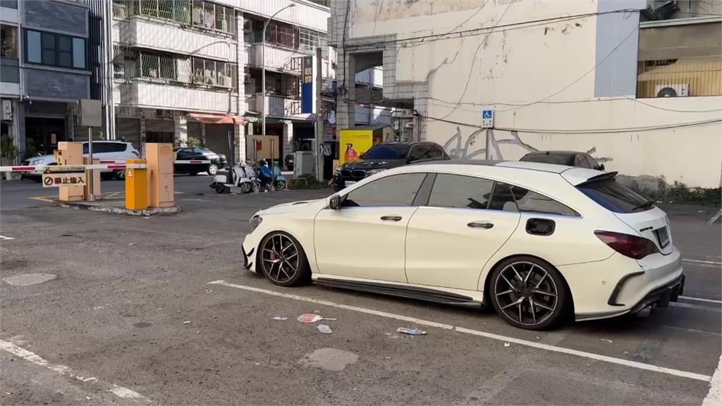 懸賞十萬!偷車還幫繳停車費? 原PO祭十萬紅包抓人.找車