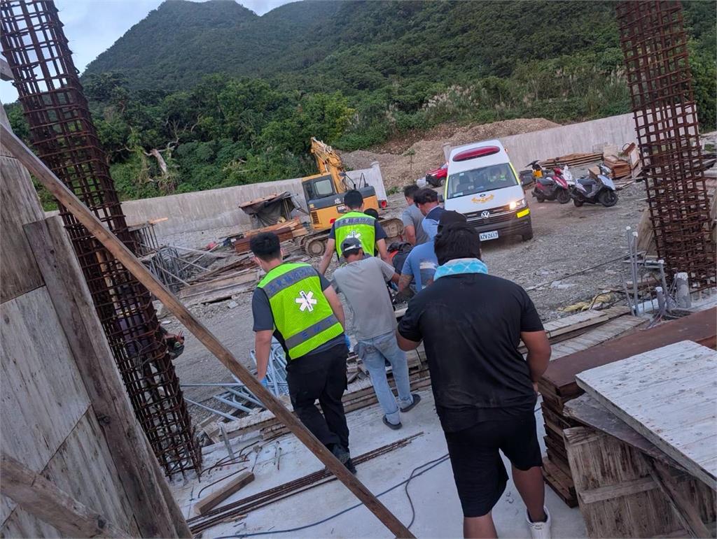 快新聞／台東工安意外！蘭嶼工人遭強風吹倒　背部遭鋼筋刺穿