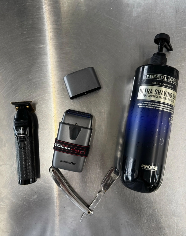 快新聞/罷免顏寬恒送件!陳柏惟準備剃光頭 曬理髮器:我跟黃國昌不一樣