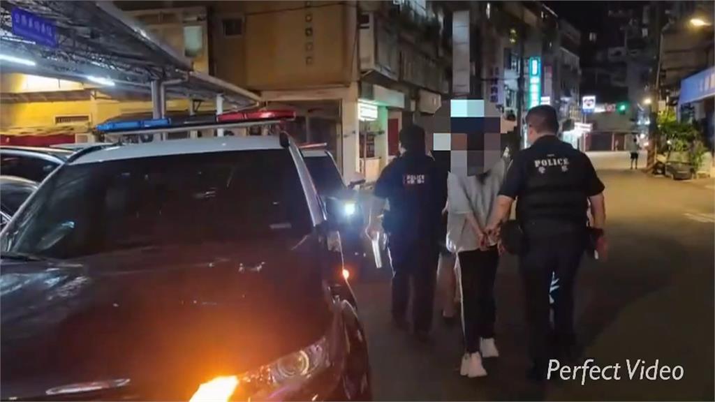 夫妻當街大吵！警到場搜出毒品「一網打盡」　妻子還是通緝犯