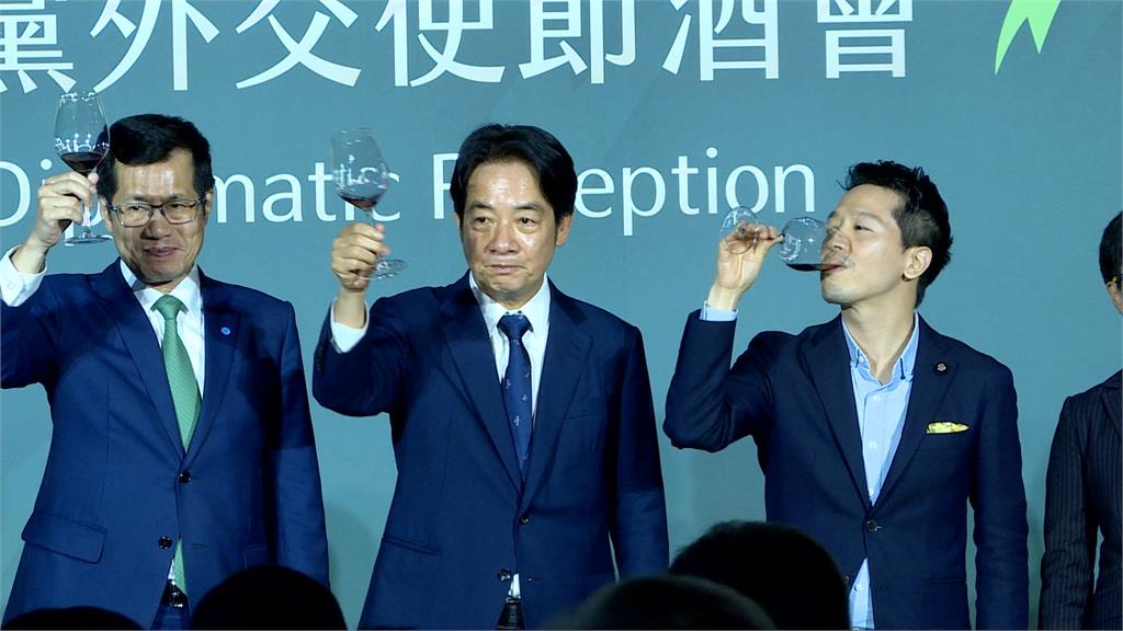 出席外交使節酒會 賴清德「全英文」溝通