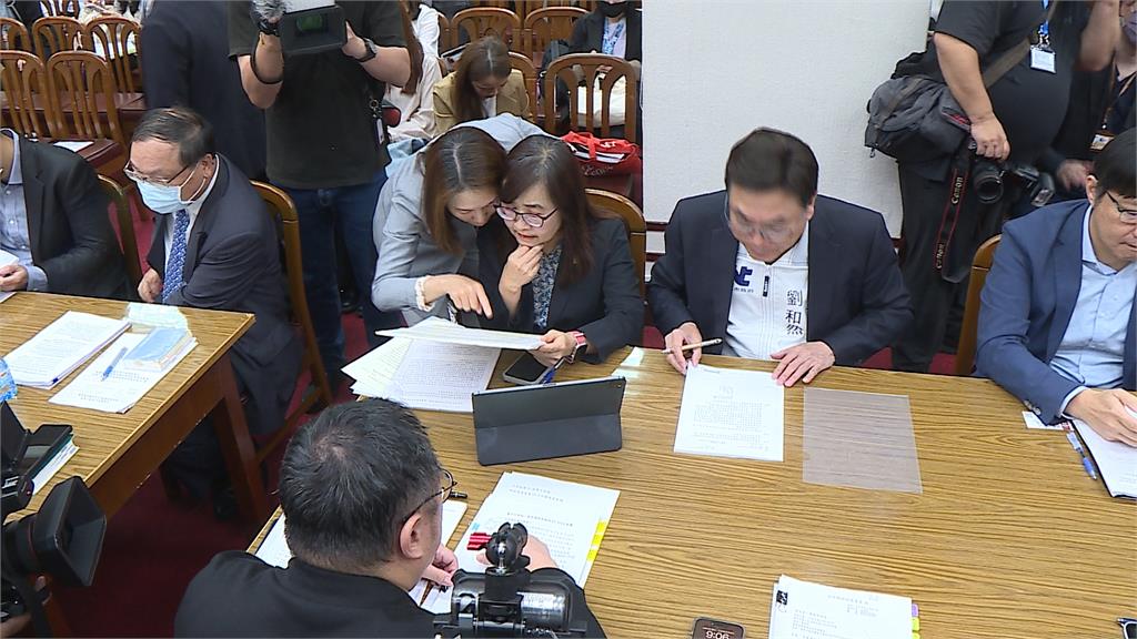 政院統刪25%地方補助款 財委會開會20分鐘爆衝突