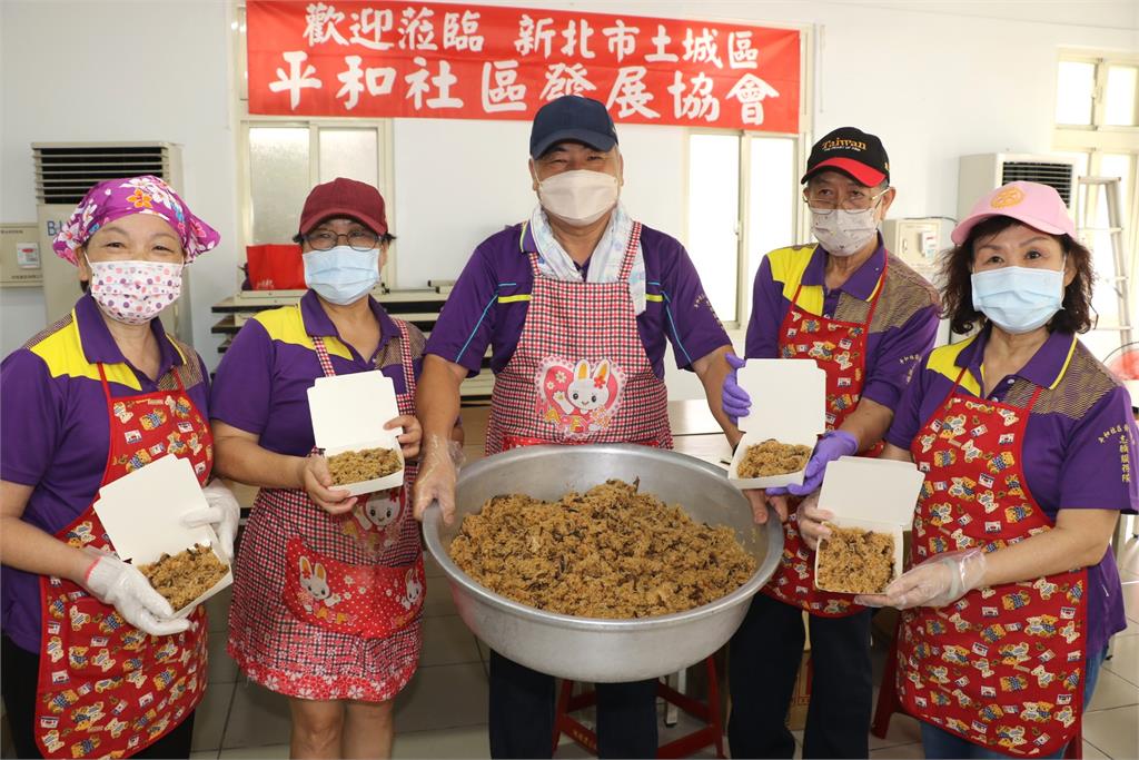 人情味滿滿!「新北社區之美」新書發表 紀錄在地溫暖