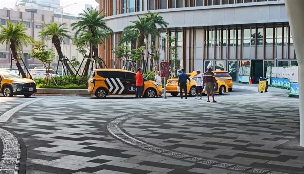 醉男"上錯計程車"鬧糾紛! 被運將載到派出所