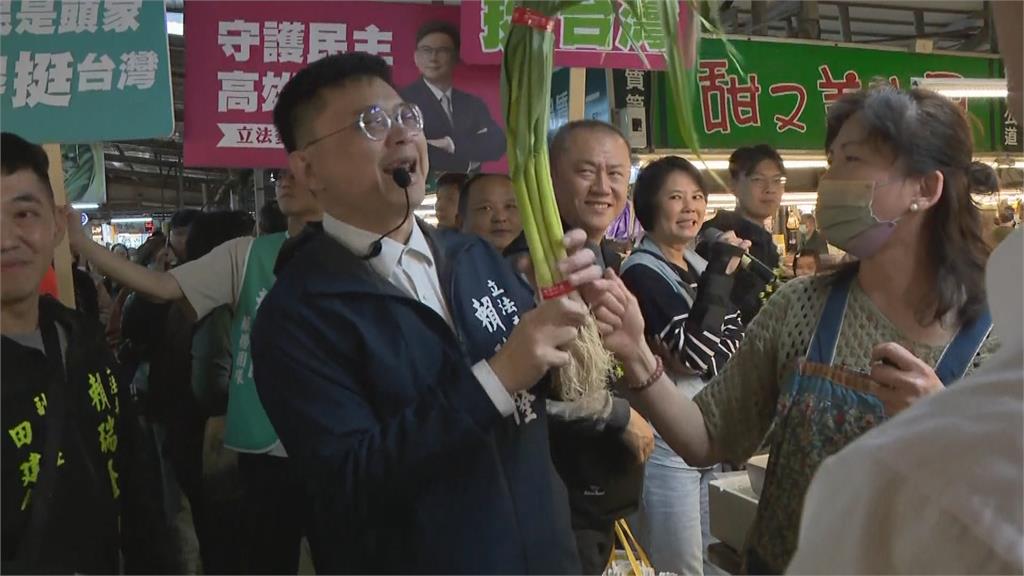 為人民是頭家政策宣講暖身　邱議瑩率先鳳山開講、賴瑞隆掃市場宣傳