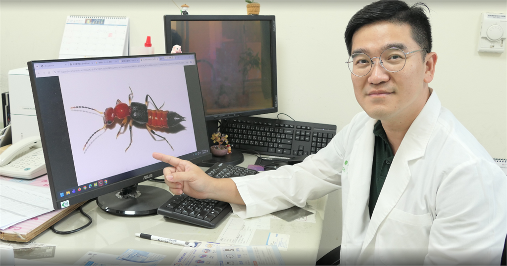 一覺醒來「蛋被腐蝕」？男子裸睡陰囊劇痛竟是它害的…醫揭：千萬別打！