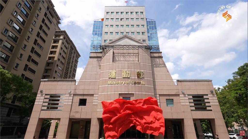 運動部掛牌! 史上最年輕部長.奧運雙金李洋正式就職