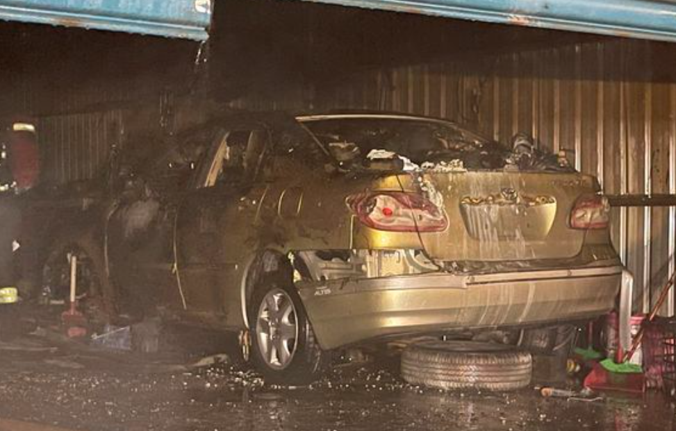 快新聞／樹林工廠深夜大火　停放車輛「幾乎被燒毀」