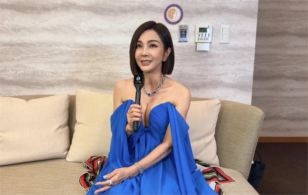 演藝圈模範女神！藝人陳美鳳不畏風雨　出席公益活動、用行動做愛心