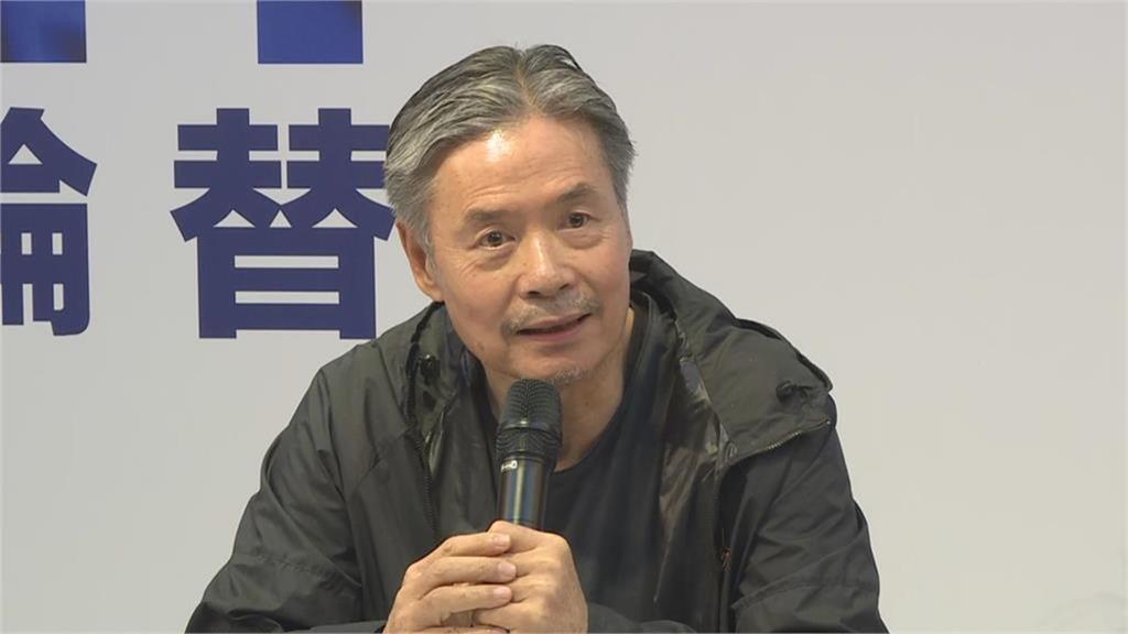 金溥聰銜命揮鍘「突襲馬辦」爆拉扯衝突　王光慈尖叫怒喊：你把我手弄紅了！