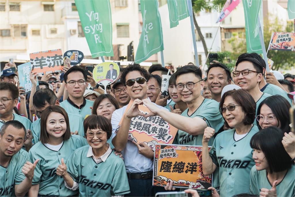 快新聞／洋流真的發威！藍白大咖全被搶戲　專家曝「這人」出奇招