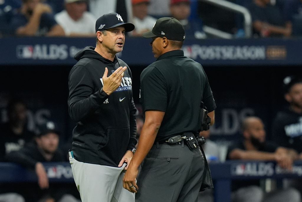 MLB(影)/要求洋基開除總教練布恩聲浪高!前冠軍教頭獨排眾議力挺續掌兵符