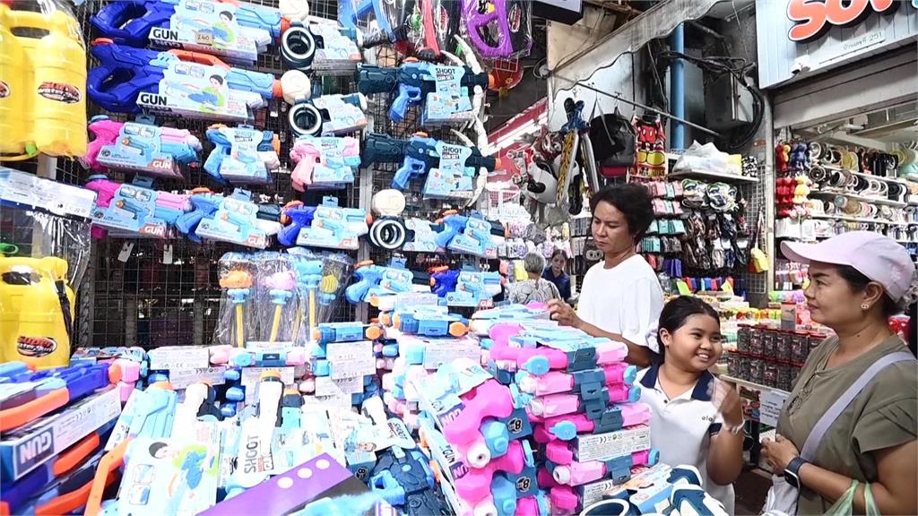 泰國爆黑心假椰水醜聞 中東戰事衝擊潑水節商機