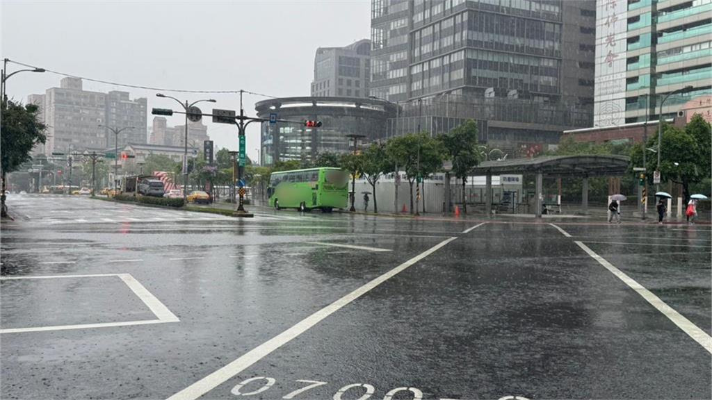 全台熱飆36度氣溫烤番薯！午後防劇烈雷雨　「這時間」起高壓西伸、雨勢稍緩