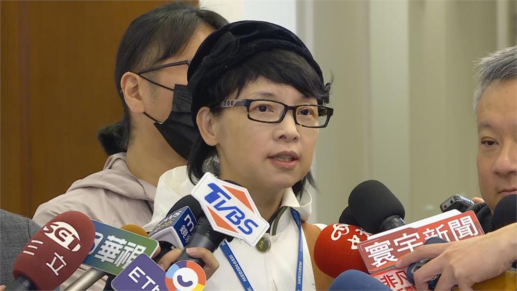 館長疑「民眾黨年輕女性多」為何柯文哲挑璩美鳳?苦苓點1關鍵:沙豬行為